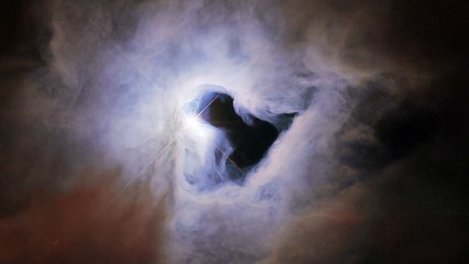 Hubble descobre "buraco de fechadura" no espaço