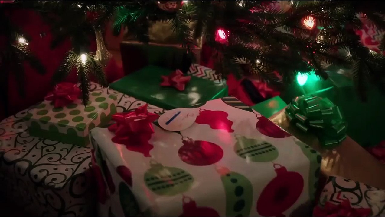 Un Foutu Conte de Noël Bande-annonce (EN)