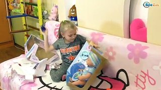 Yasya’s New Baby Doll Helps Kids Learn Colors In This Vlog For Kids
