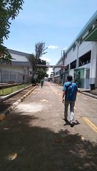 Suasana pabrik yang sebentar lagi mungkin mau tutup