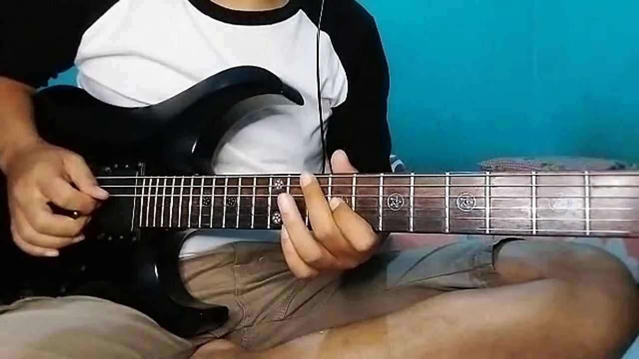 cover gitar Tiara