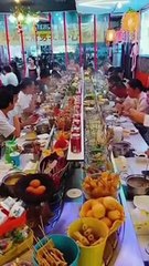 চলমান খাবার টেবিলে রেস্টুরেন্ট Techshahin24