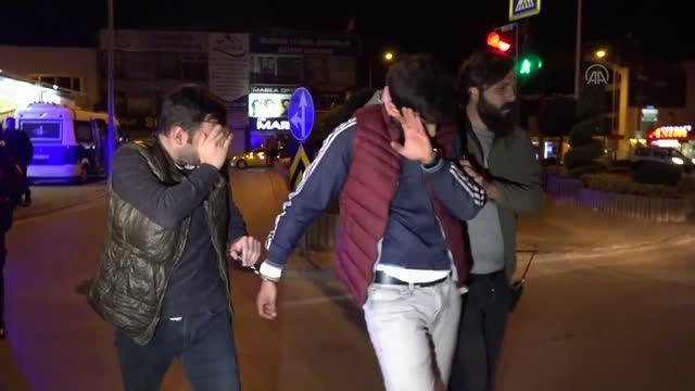 Polisin dur ihtarına uymayıp kaçmaya çalışan minibüs sürücüsü kovalamaca sonucu yakalandı