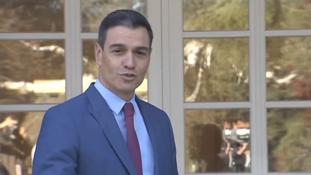 Sánchez dice que a Feijóo le han temblado las piernas