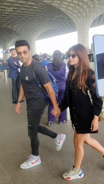 Love-birds Pulkit Samrat and Kriti Kharbanda snapped at Mumbai airport