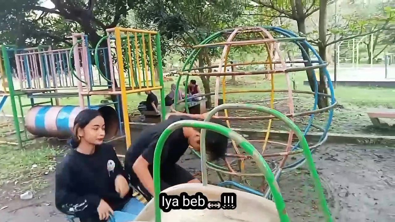 PACARAN ANAK MUDA SEKARANG BIKIN EHM !!!