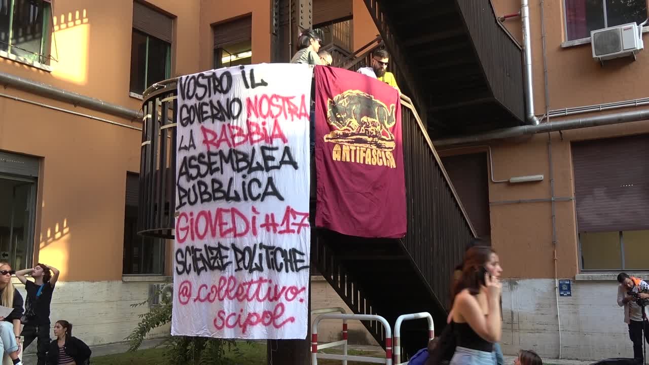 Tensioni Sapienza, in assemblea cori per le dimissioni della rettrice Polimeni