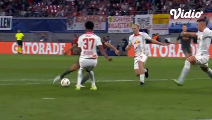 Video herunterladen: Highlights - Group F - Matchday 1 | RB Leipzig vs Shakhtar Donetsk - Celtic vs Real Madrid | UEFA Champions League 2022/23