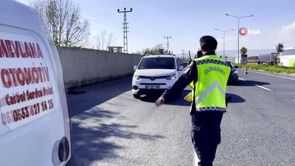 Horasan'da trafik denetimleri devam ediyor