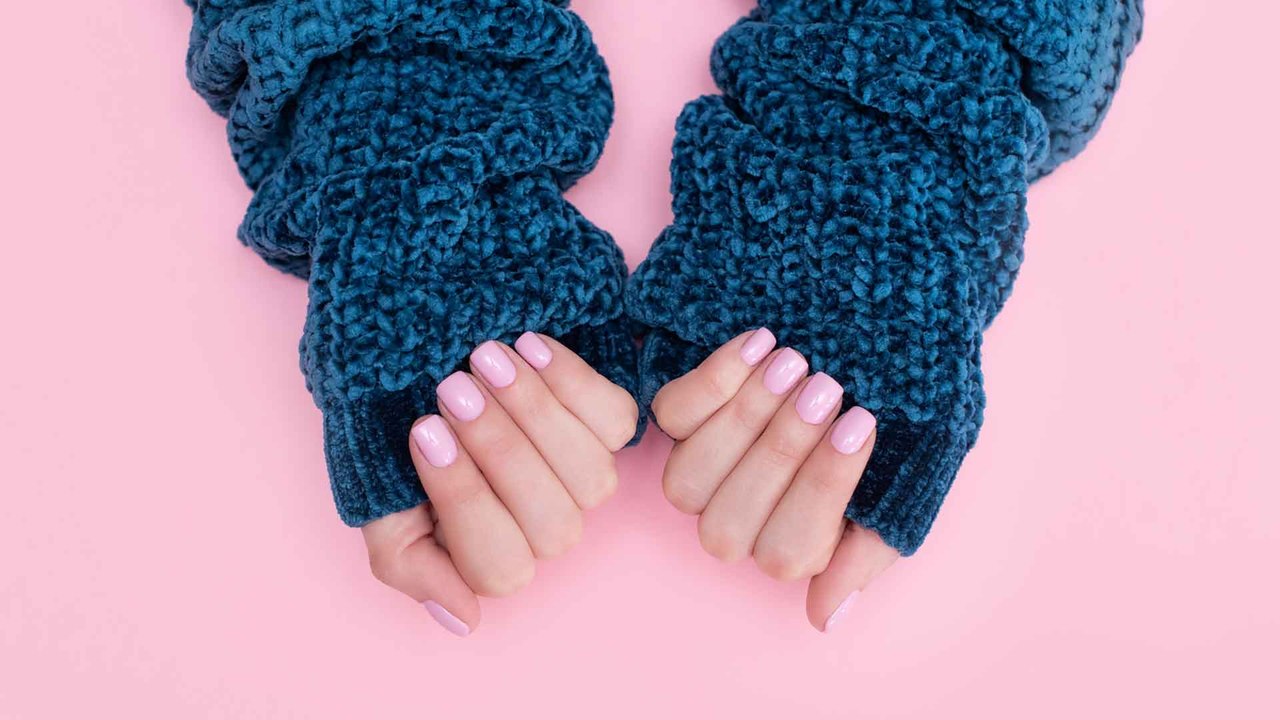 Granny Nails: Was den neuen Nageltrend ausmacht