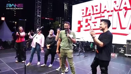 OKIN GAK BERKUTIK SAMA FANS!!SULTAN RAFFI NAGITA TRAKTIR RIBUAN PENGUNJUNG JAJARANS FESTIVAL