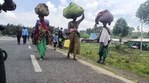 KDC'de çatışmalardan kaçanlar komşu ülkelere sığınmaya çalışıyor