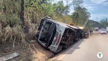 Caminhão atinge ônibus e deixa feridos no Anel Rodoviário, em BH