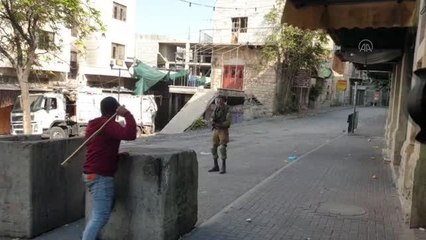 İsrail askerleri Batı Şeria'daki gösterilere müdahale etti