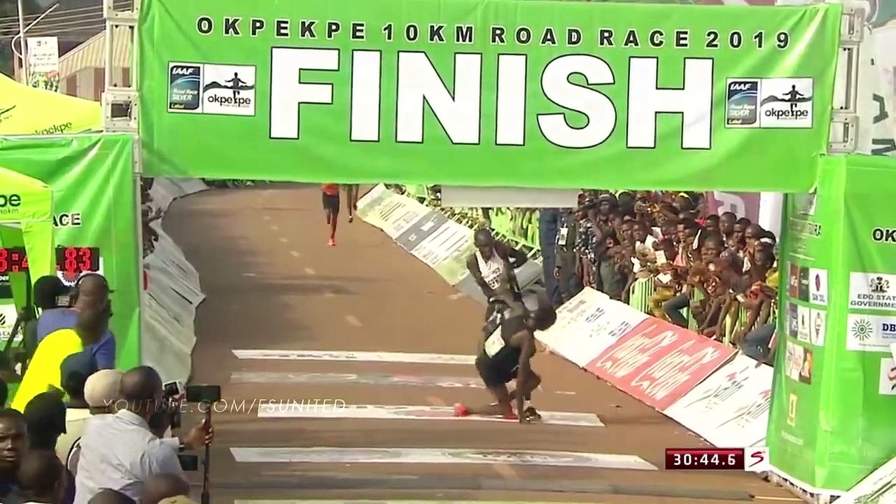 WHEN SPORTS BECOME HEARTWARMING ( Most Beautiful Moments of Respect in Sports )