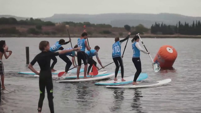 Fédération Française de Voile 2022 - FFVoile / Les funboardeurs ont troqué leurs voiles pour des pagaies !