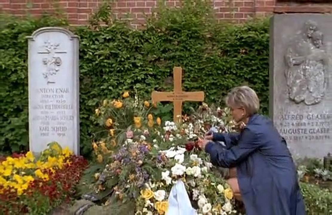 Sylvia - Eine Klasse für sich Staffel 1 Folge 9 HD Deutsch