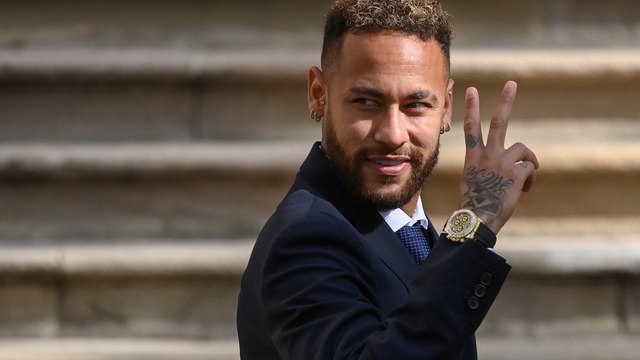Coup de théâtre au procès Neymar : le parquet retire ses accusations