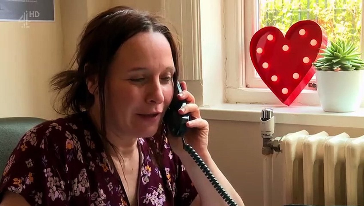 The Undateables - Se9 - Ep01 - Charlotte, Mitch, James HD Watch HD Deutsch