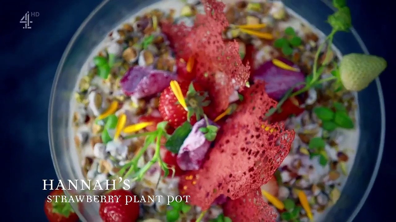 Crazy Delicious - Se1 - Ep01 - Strawberries, Hot Dogs and Birthday Parties HD Watch HD Deutsch