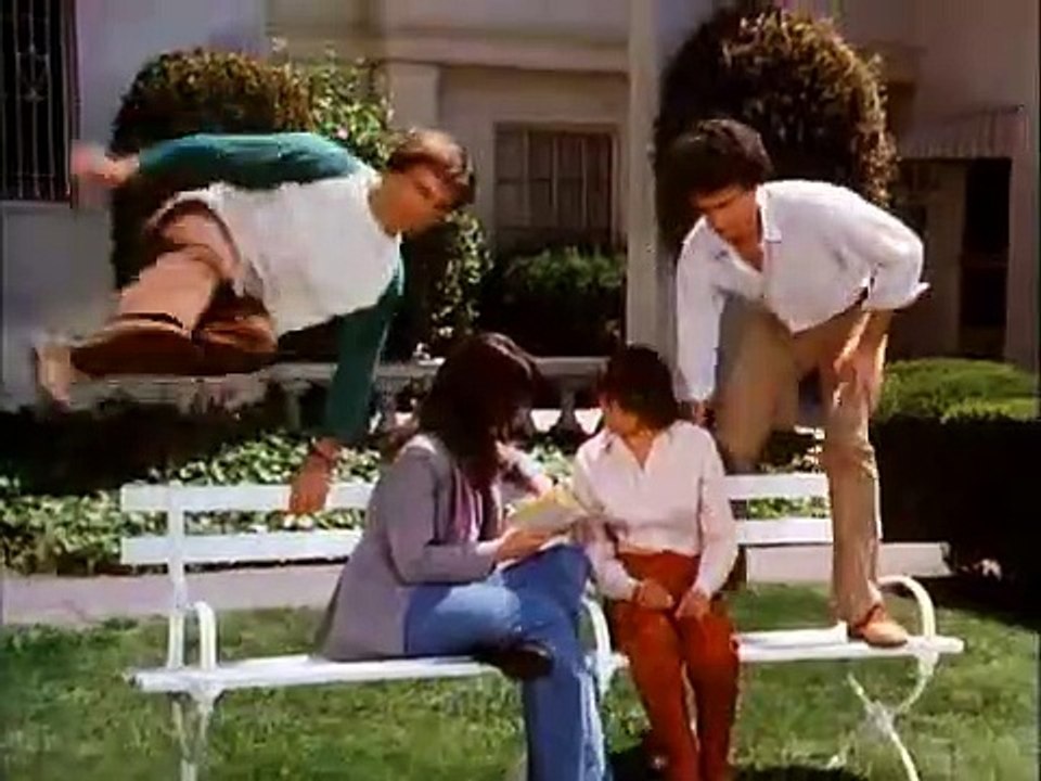 Bosom Buddies - Se1 - Ep03 HD Watch HD Deutsch