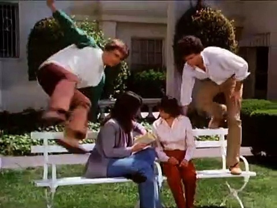 Bosom Buddies - Se1 - Ep04 HD Watch HD Deutsch