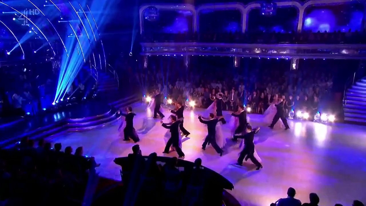 Gogglebox - Se10 - Ep02 HD Watch HD Deutsch