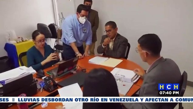 Desfile de Profesionales del Derecho auto postulándose como magistrados a la CSJ