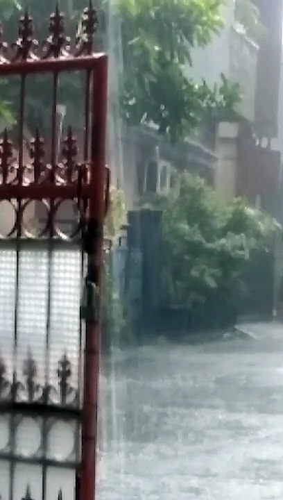 Hujan deras