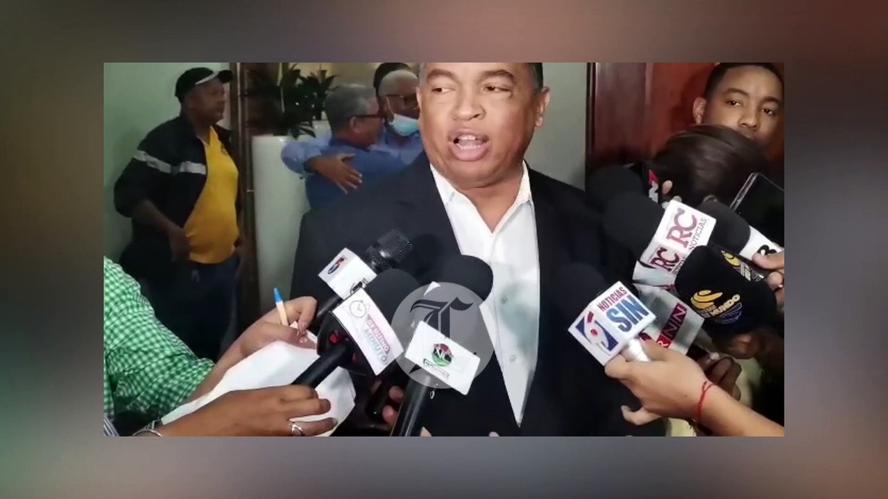 Senador de Elías Piña dice que funcionarios del PRM incumplen ley de trata dejando entrar haitianos