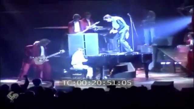 Johnny hallyday et Gilbert Montagné - Whole Lotta Shakin’Goin’ On’ ( 1985 )