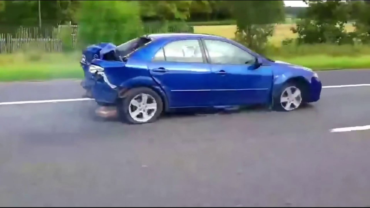 Car crash compilation #44 Latest Idiots in cars 2022