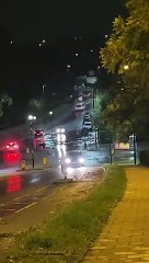 'Je porte des crocs!' - Buzz Buddy