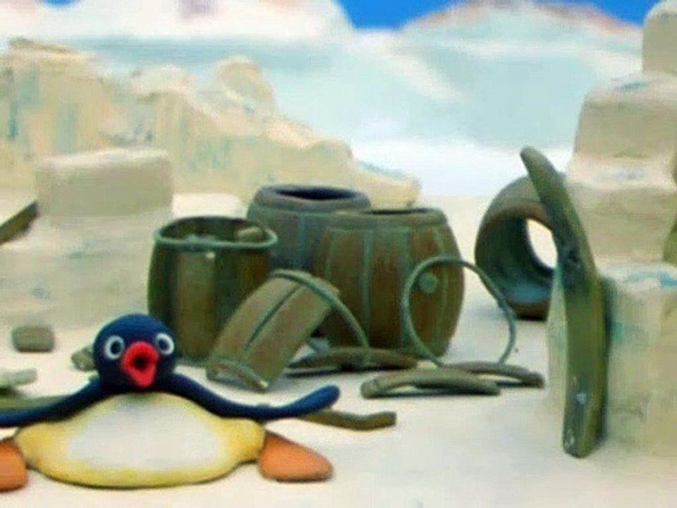 Pingu S01E10 pingu on makeshift skis