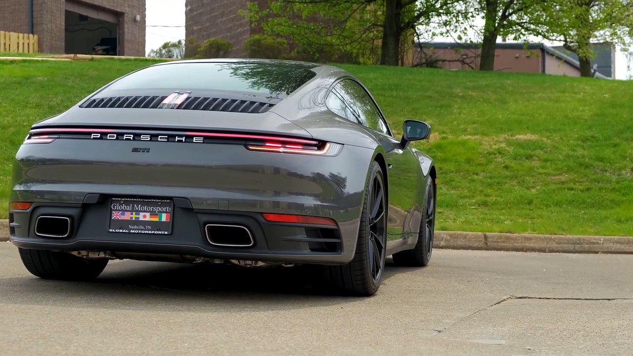 2022 Porsche 911 - Exterior and interior Detail...