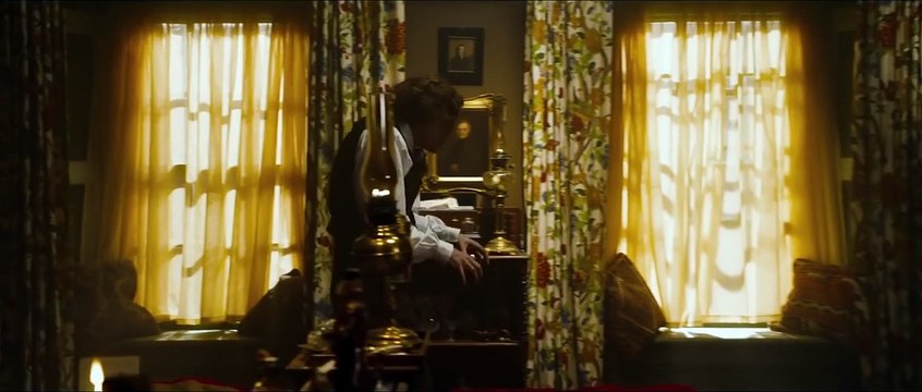 L'homme qui inventa Noël Bande-annonce (ES)