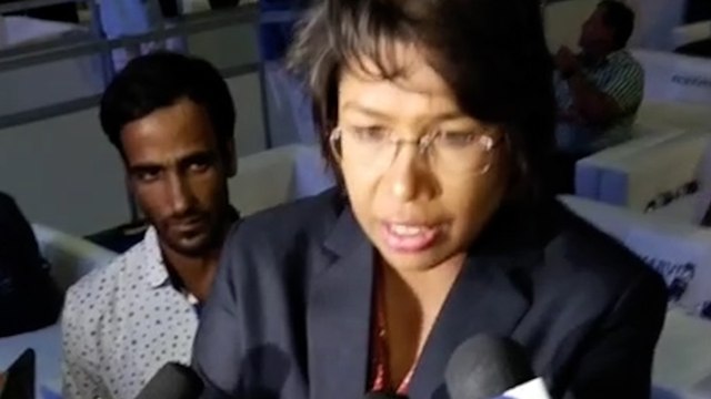 সিএবির বার্ষিক পুরস্কার অনুষ্ঠানে ভারতীয় মহিলা ক্রিকেটার ঝুলন গোস্বামী | Oneindia Bengali