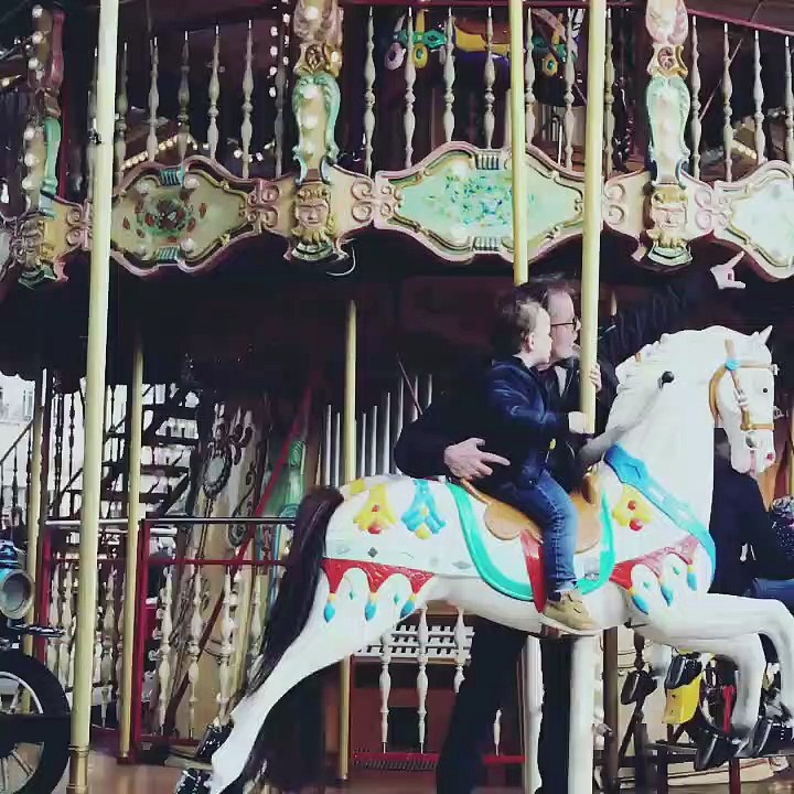 Christophe Aleveque en couple avec un star de télé-réalité : ils ont même un fils ensemble, photos