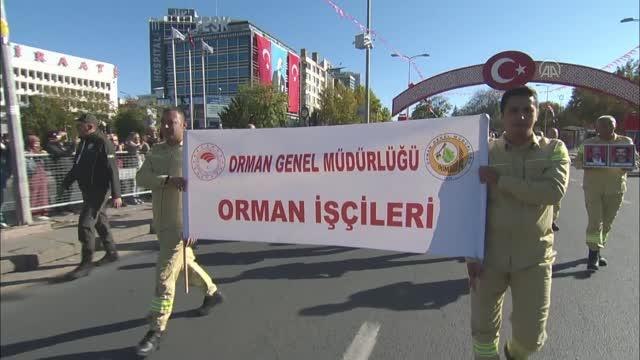 29 Ekim Cumhuriyet Bayramı Geçit Töreni düzenlendi (5)
