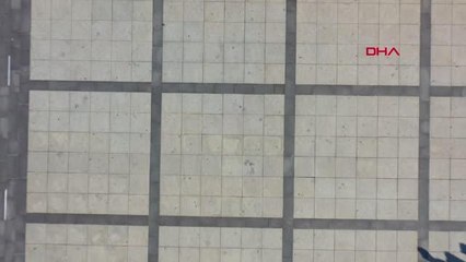 ATATÜRK İMZASI VE TÜRKİYE HARİTASI OLUŞTURAN BİN 380 KİŞİ BİRLİKTE ZEYBEK OYNADI