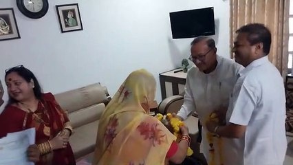 एमजी इंग्लिश मीडियम खुलने से अभिभावकों की जेबें कटना बंद हुई: कल्ला