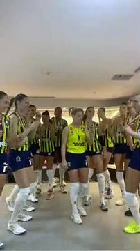 Fenerbahçe soyunma odasında büyük coşku!