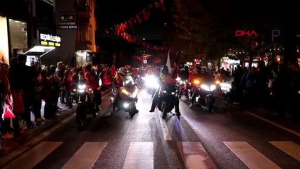 TEKİRDAĞ'DA CUMHURİYET BAYRAMI KUTLAMALARINDA FENER ALAYI DÜZENLENDİ