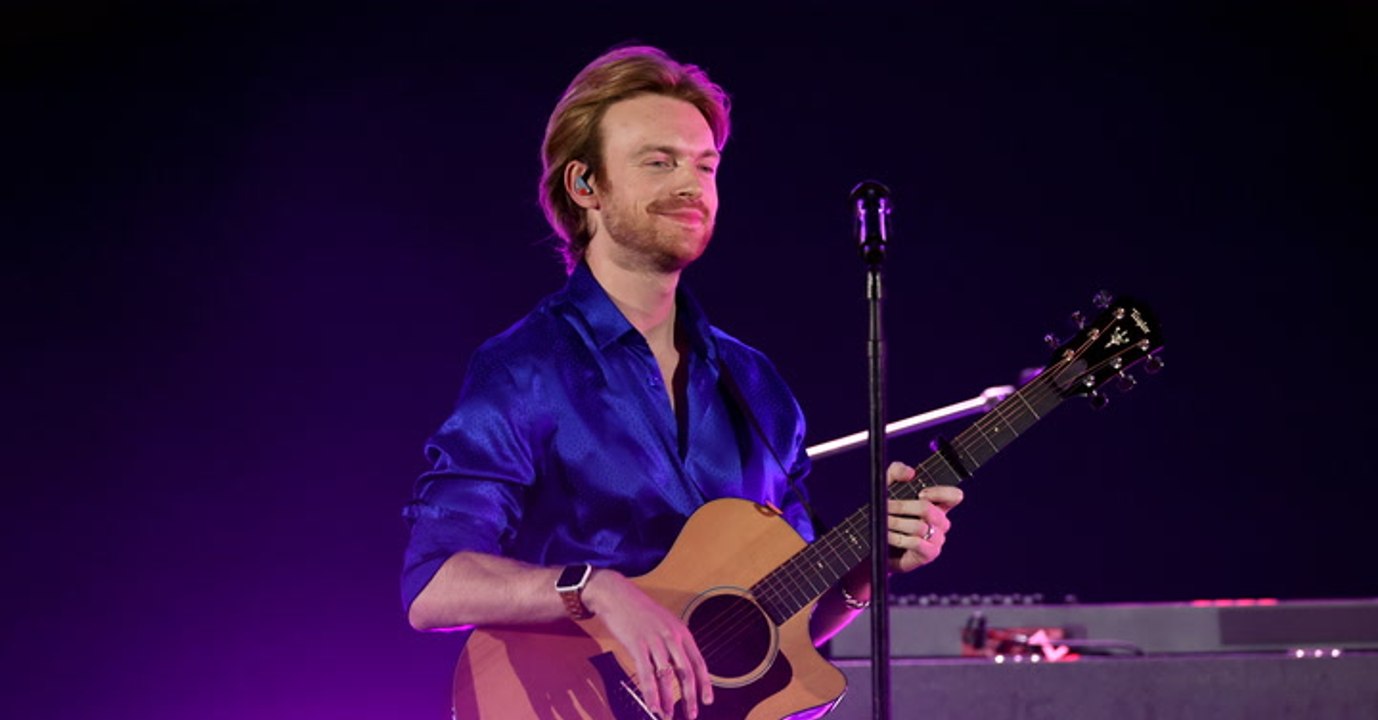 Schlimmer Sturz: Billie Eilishs Bruder Finneas brach sich mehrere Knochen