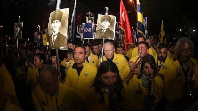 Ali Koç: Yaşasın laik Türkiye Cumhuriyeti
