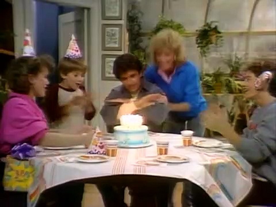 Unser lautes Heim Staffel 2 Folge 1 HD Deutsch