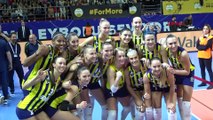 Şampiyonlar Kupası'nı Fenerbahçe Opet kazandı