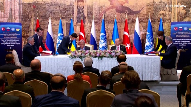 زيلينسكي: إمدادات الكهرباء في أوكرانيا تتعافى بعد هجمات روسيا