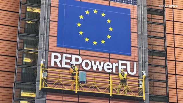 Когда в ЕС прекратят переводить часы? Со временем