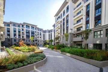 Bakan Kurum: "Hiçbir anını unutmadan İzmir'imizde depremin izlerini silmeye çalıştık"